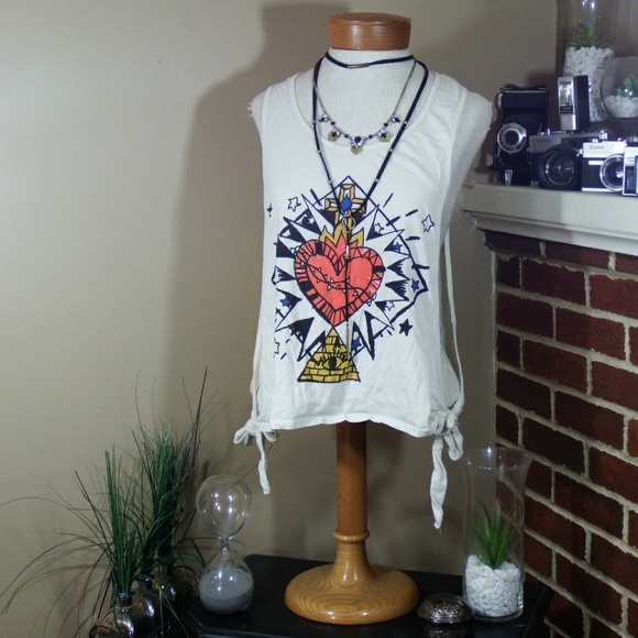 Urban Outfitters Tops - ♥️5 for $25 Urban Outfitters Sacred Heart